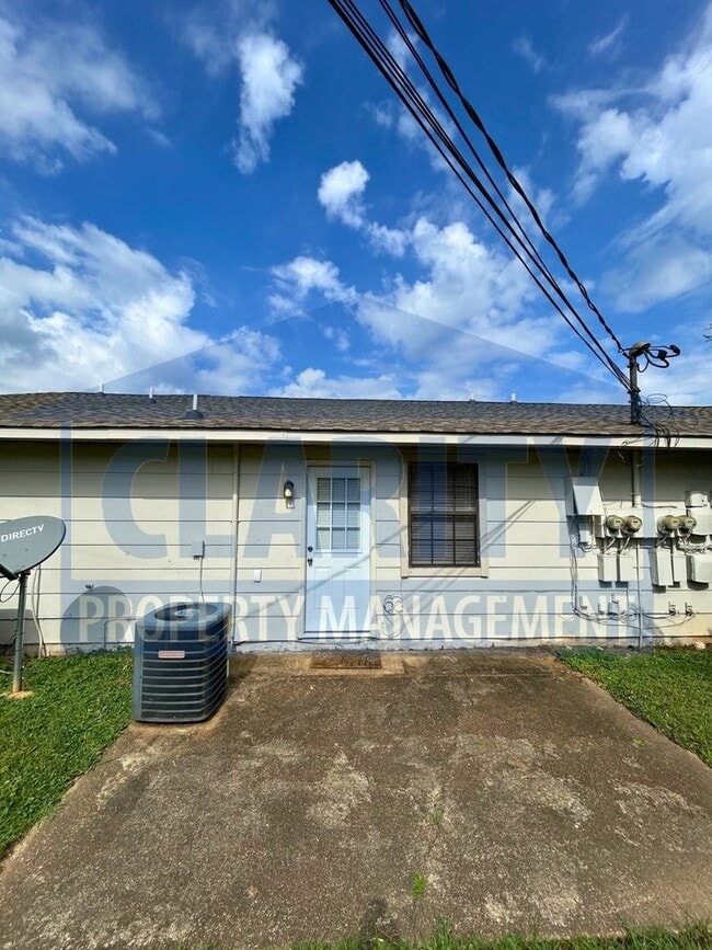 Building Photo - 1308-1314 Citico Ave