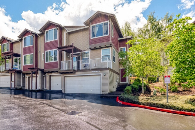 Building Photo - 10779 SW Canterbury Ln