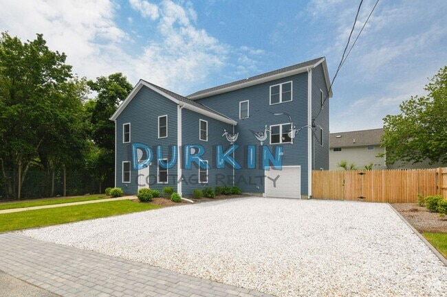 Building Photo - 21 Ashbrook Rd