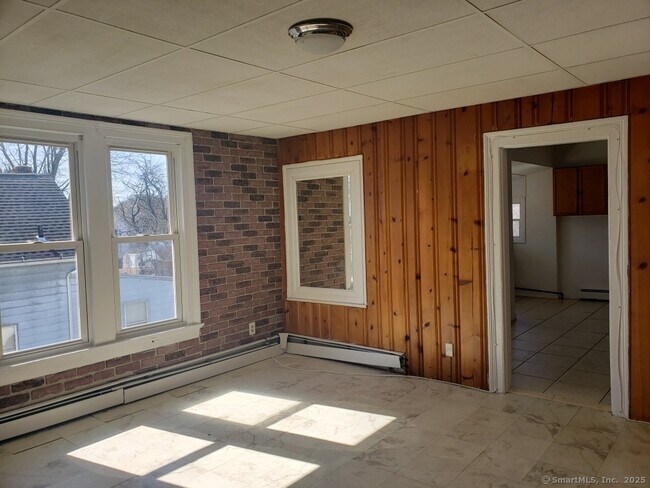 Foto del edificio - 1606 Baldwin St