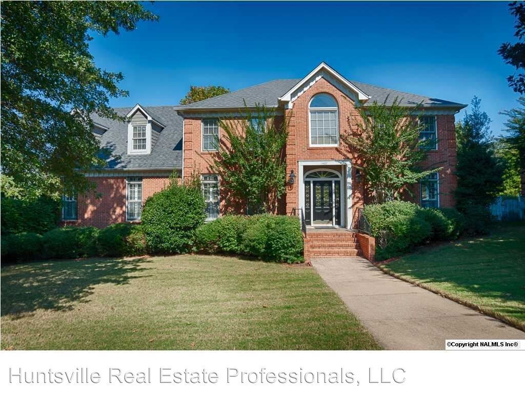 Primary Photo - 5 br, 4.5 bath House - 1407 Old Carriage Lane
