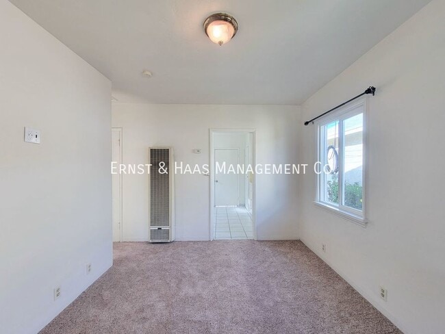 Building Photo - 3031 E 65th St