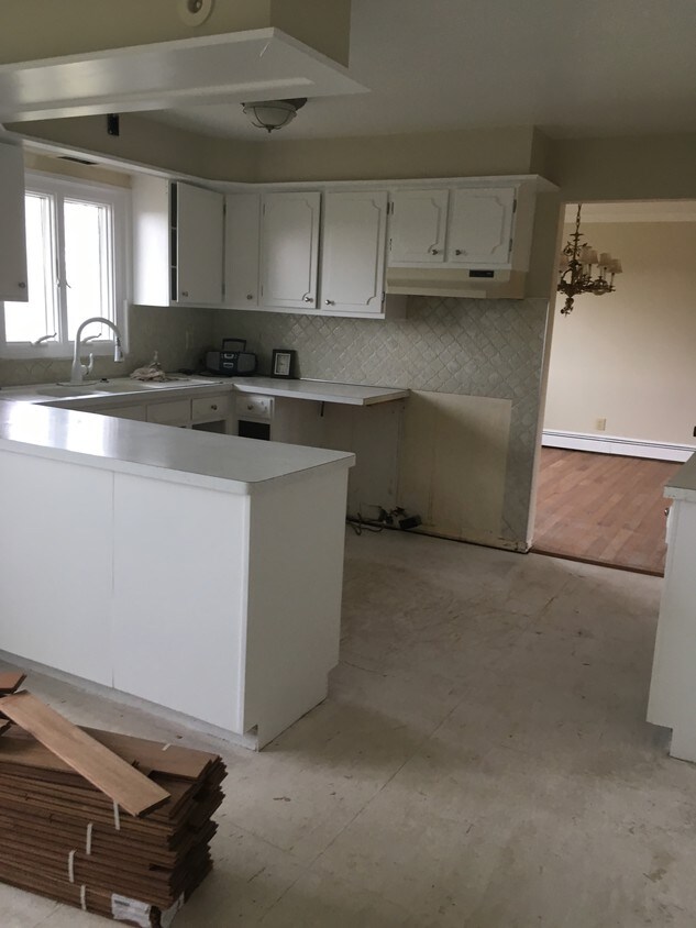 Foto del edificio - 1332 Arborcrest Dr