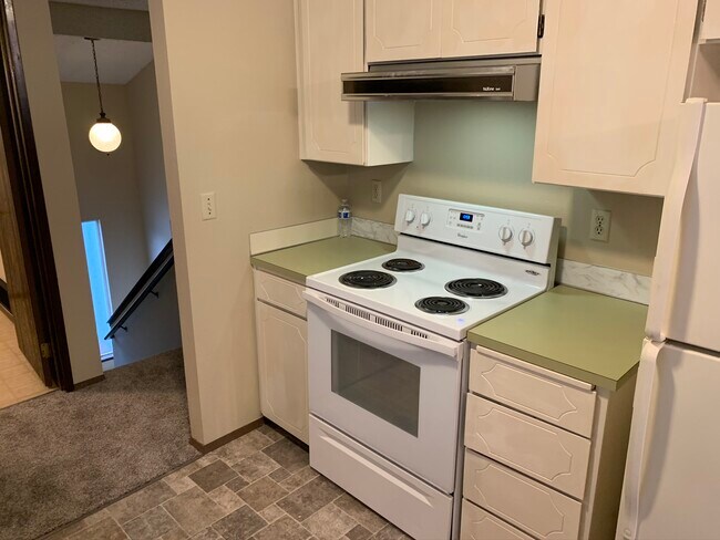 Foto del edificio - 1924 87th Avenue Ct W