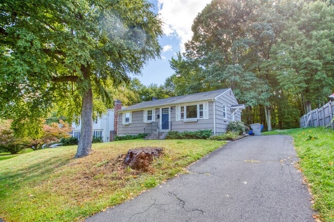 Building Photo - 171 Newell Ave