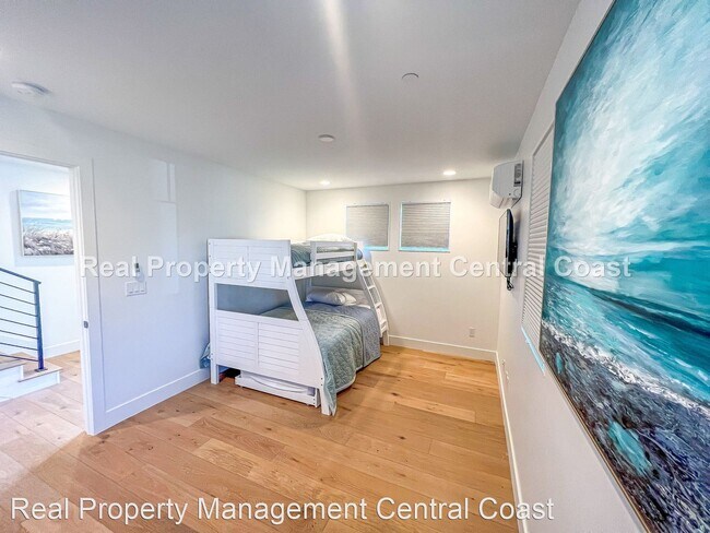 Foto del edificio - 2 br, 2.5 bath House - 215 1st Street