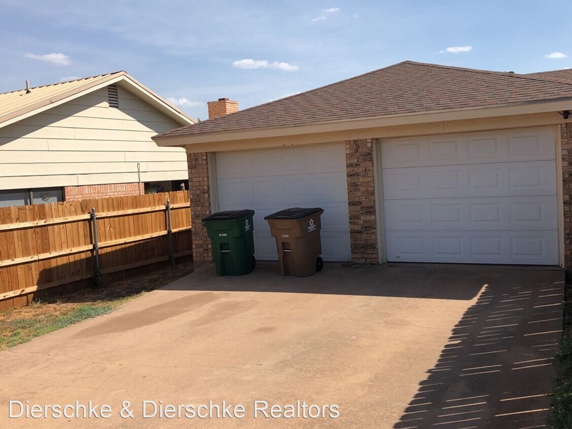 Foto del edificio - 2 br, 1.5 bath House - 3406 Green Ridge Dr.