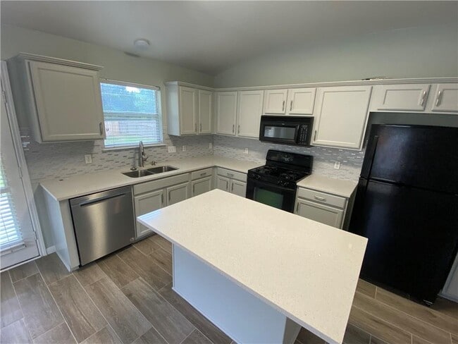 Foto del edificio - 3233 Winding River Trail
