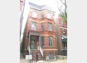 Building Photo - 2049 N Sheffield Ave