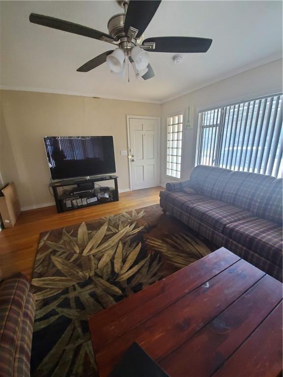 Foto del edificio - 918 E 37th St