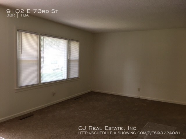 Building Photo - 9102 E 73rd St