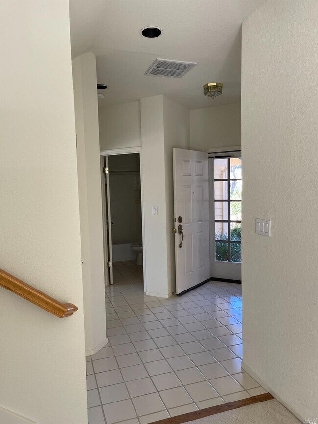 Foto del edificio - 1439 Indianhead Cir