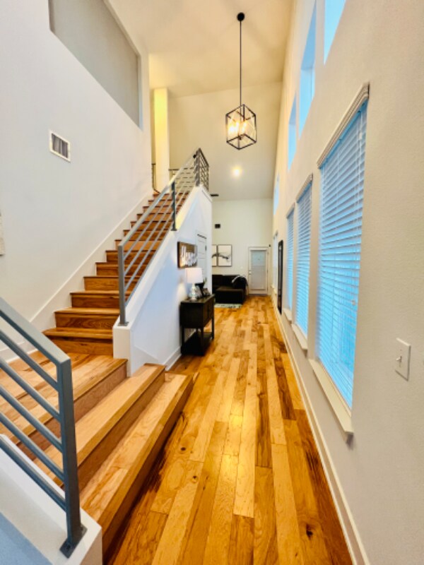 Foto del edificio - 7207 Mowbray St