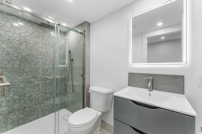 Building Photo - 2630-2632 Rue Modugno