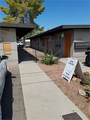 Foto del edificio - 110 S Wilson St