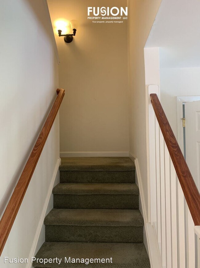 Foto del edificio - 3 br, 2.5 bath House - 68 Finch Court
