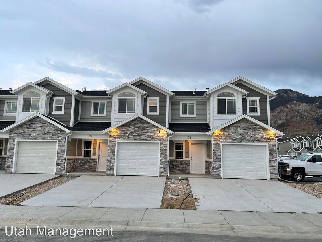 341 E 2050 N, North Ogden, UT 84414 House Rental in North Ogden, UT