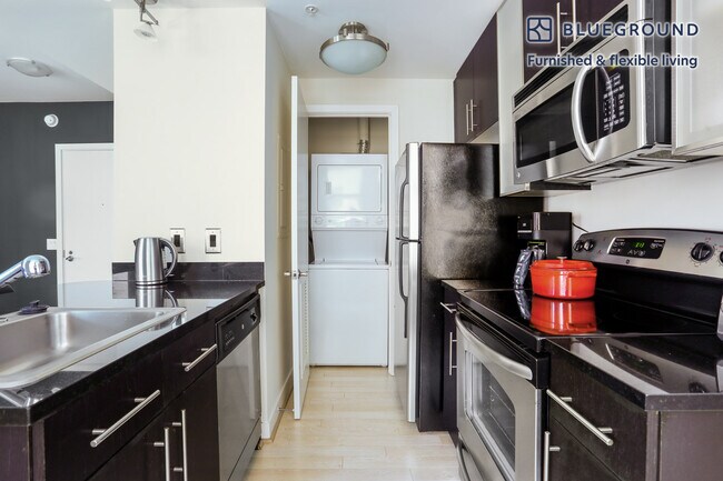 Foto del edificio - 733 15th St NW