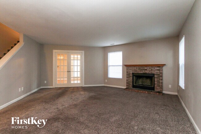 Building Photo - 8406 Ligonier Dr