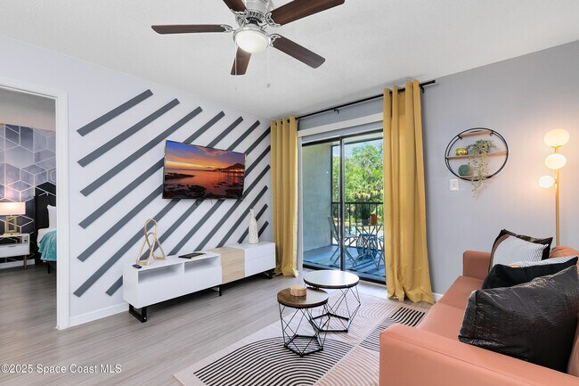 Building Photo - 3165 South St