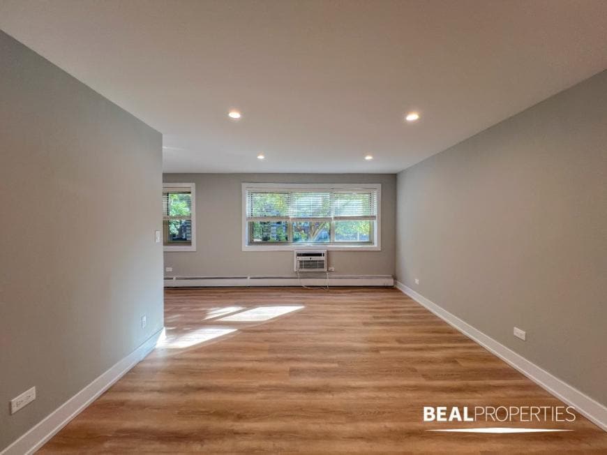 1 bedroom in CHICAGO IL 60657 - 1 bedroom in CHICAGO IL 60657