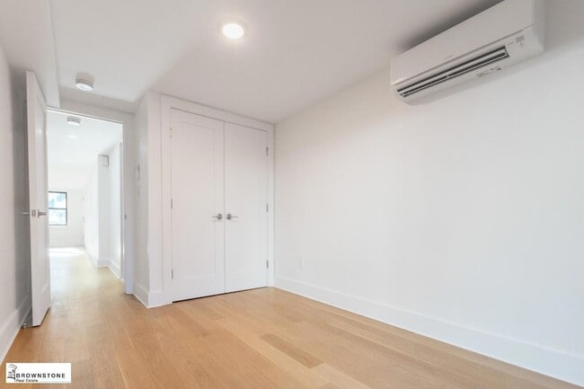 Foto del edificio - 9 1st St