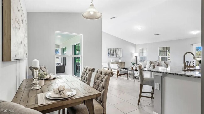 Foto del edificio - 418 NW 20th Terrace