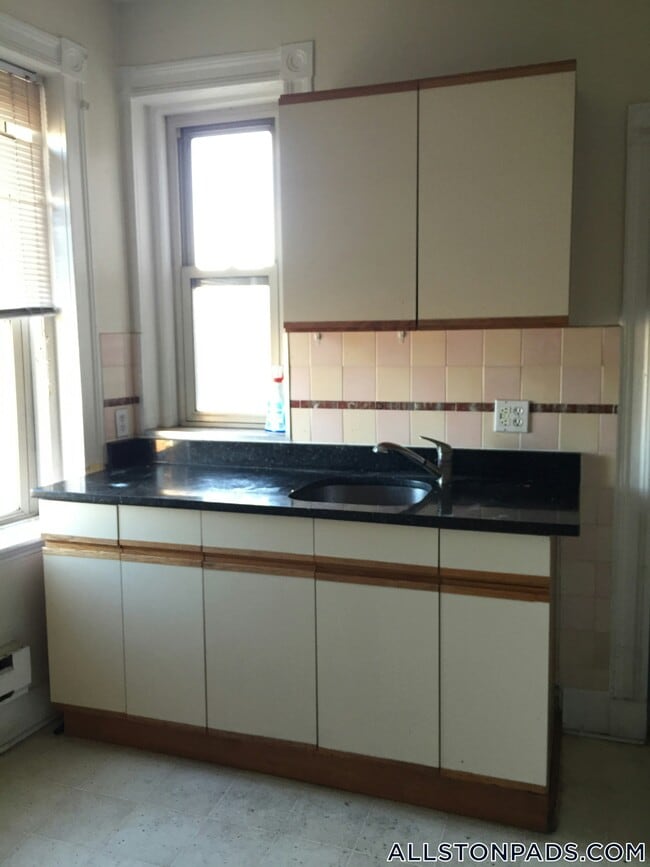 Building Photo - 73 Harvard Ave