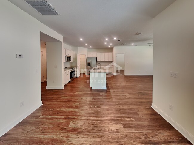Foto del edificio - 12622 Forest Ln