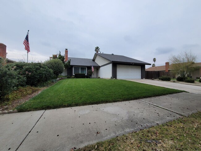 Building Photo - Single-Story 3-Bedroom House in Redlands!