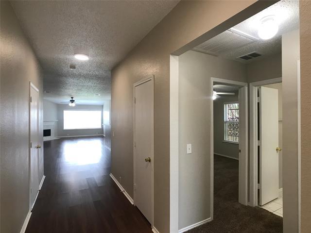 Foto del edificio - 1306 Gilday Dr