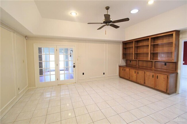 Foto del edificio - 1317 Lark Ave