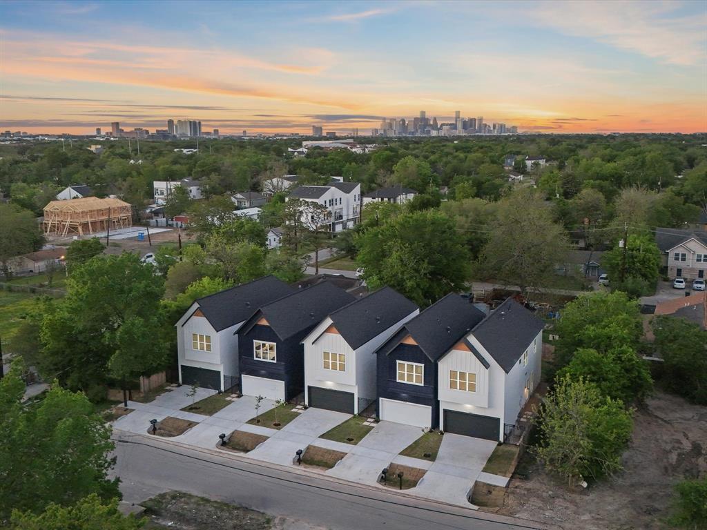 Foto principal - 3809 Goodhope St