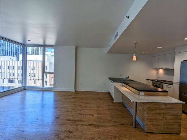 Foto del edificio - 631 Folsom St