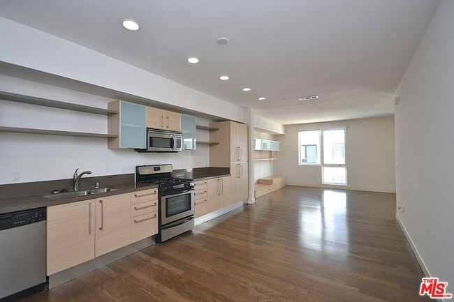 Foto del edificio - 1234 Wilshire Blvd