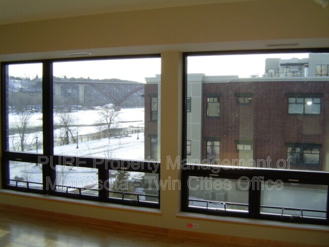 Foto del edificio - 284 Spring St