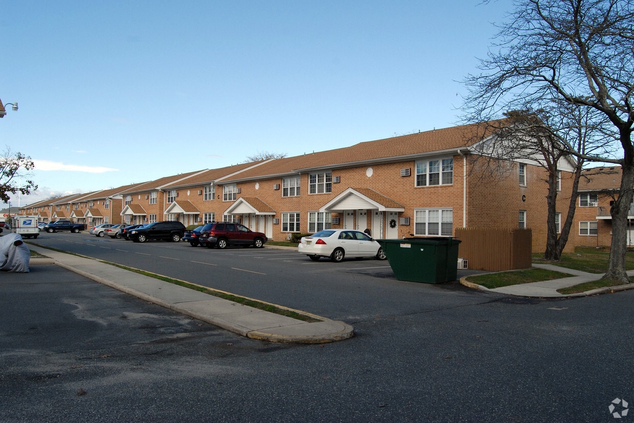 Ocean Heights Manor Apartments Somers Point, NJ