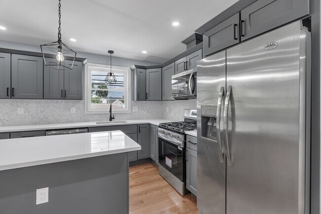 Foto del edificio - 160 Chatham St