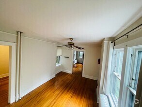 Building Photo - 306 Hudson Ave