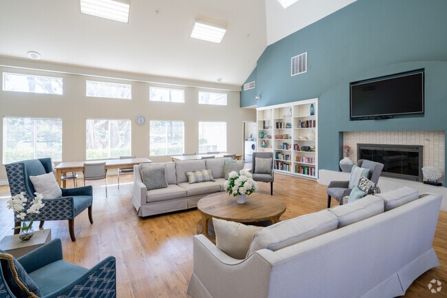 Casa club - Heritage Pointe Senior Apartments