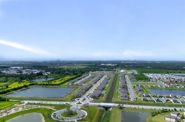 Foto del edificio - 952 Bent Creek Dr