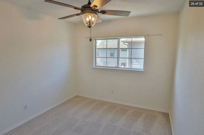 Building Photo - 7330 Twin Falls Dr