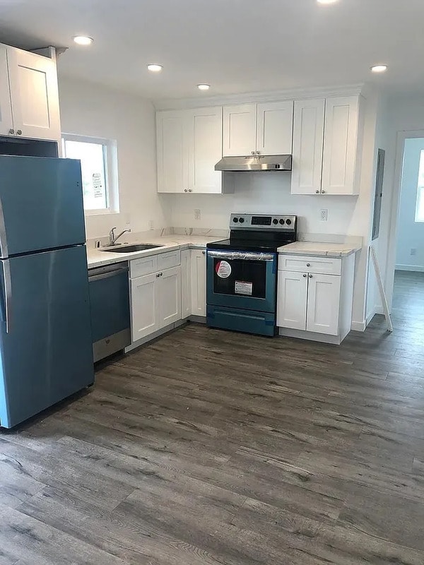 Foto del edificio - 6481 E El Roble St