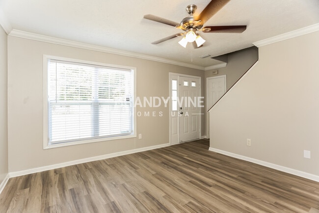 Foto del edificio - 3712 Forest Blvd