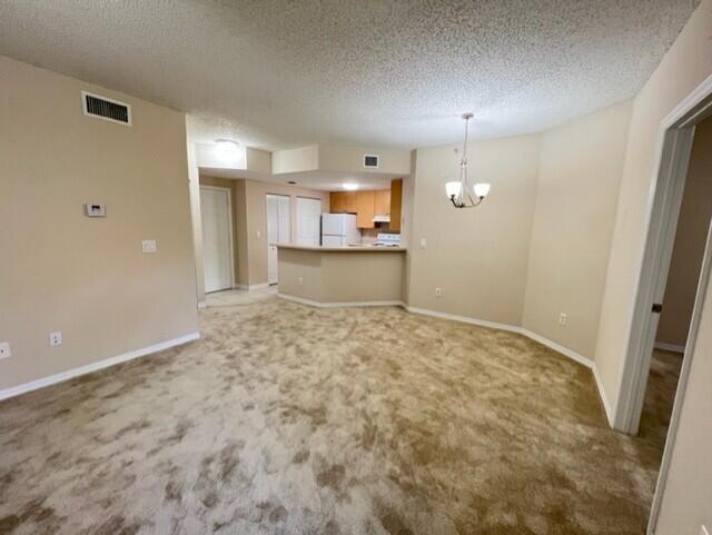 Building Photo - 5024 Lantana Rd