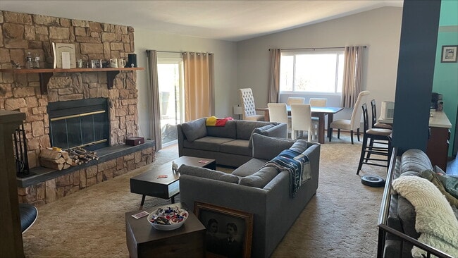 Building Photo - 15620 Cathedral Way