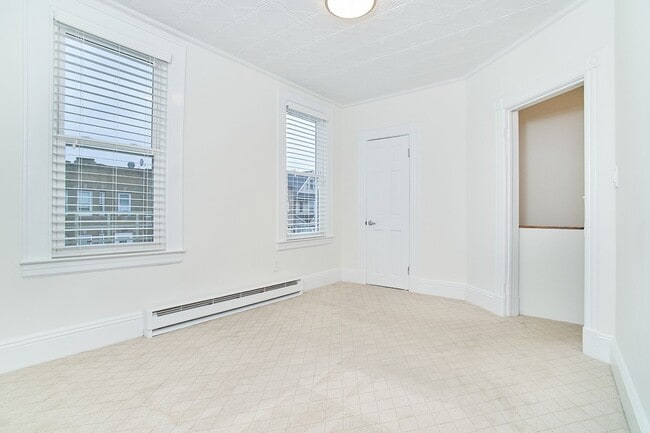 Photo - Beautiful 1 Bedroom Apartment in Kensingto...