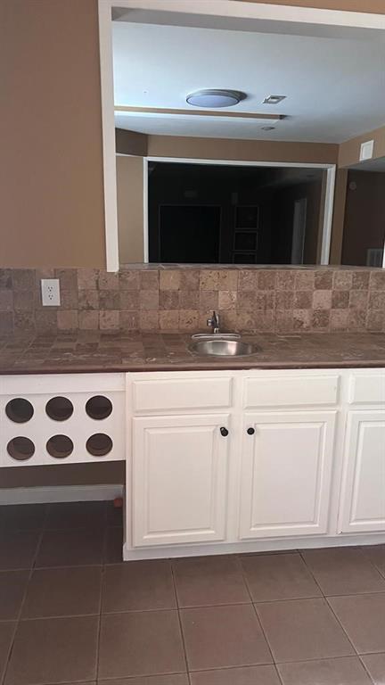 Foto del edificio - 1624 Longmont Dr