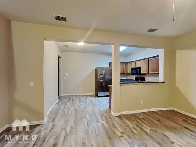Building Photo - 4812 Heather Glen Trail