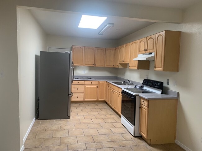 Foto del edificio - 137 Griegos Rd NW